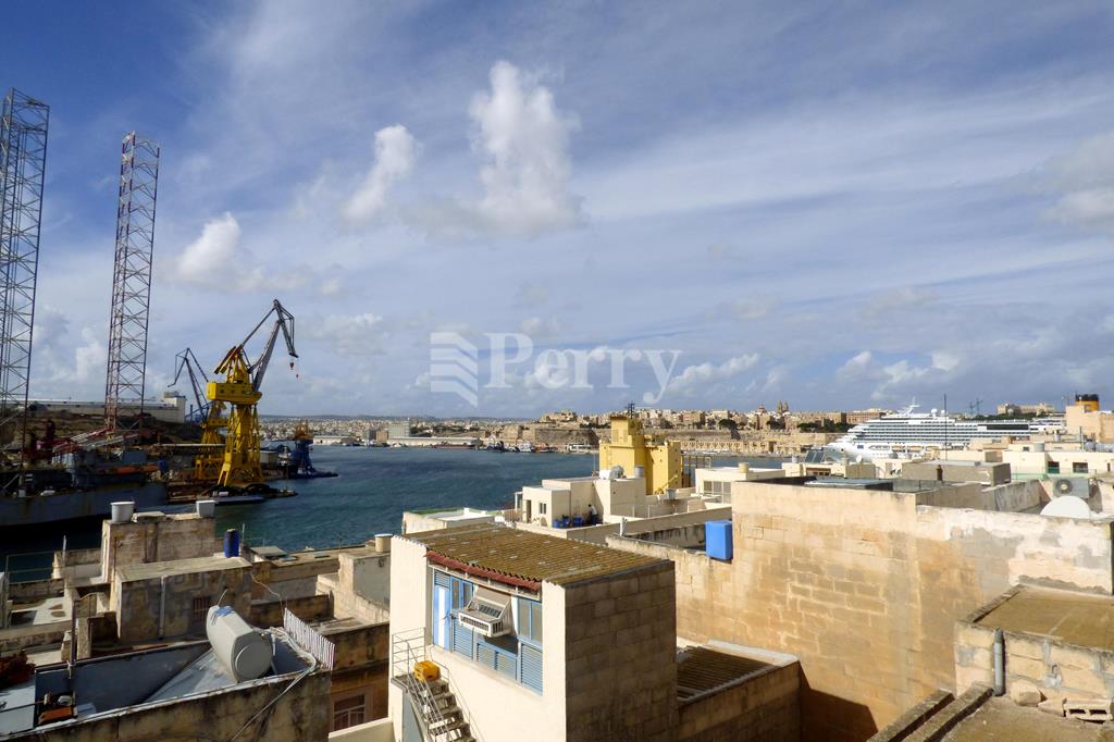 Senglea (Isla) - House of Character