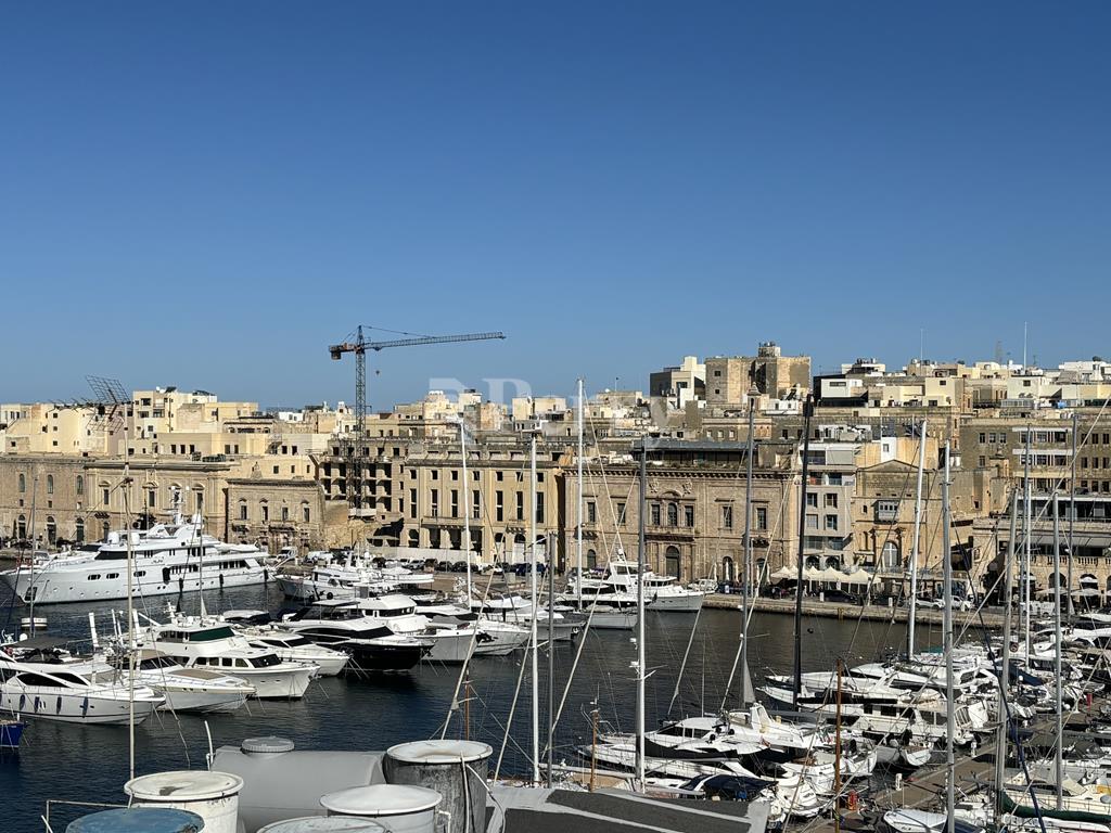 Senglea (Isla) - House of Character