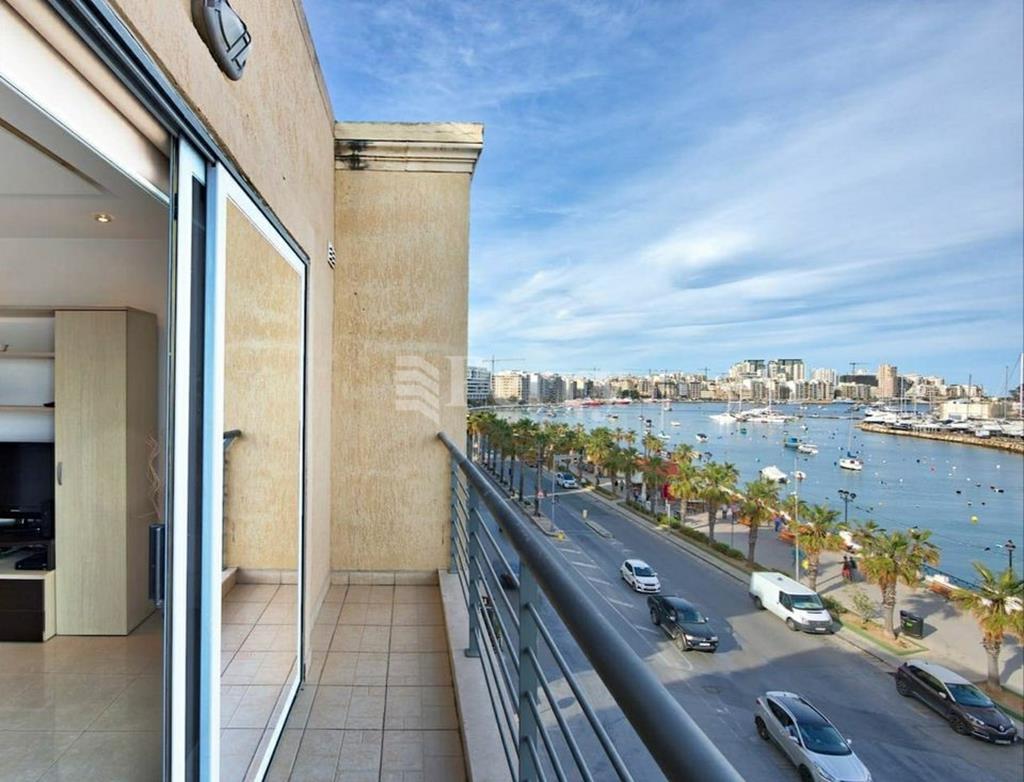 Gzira - Apartment